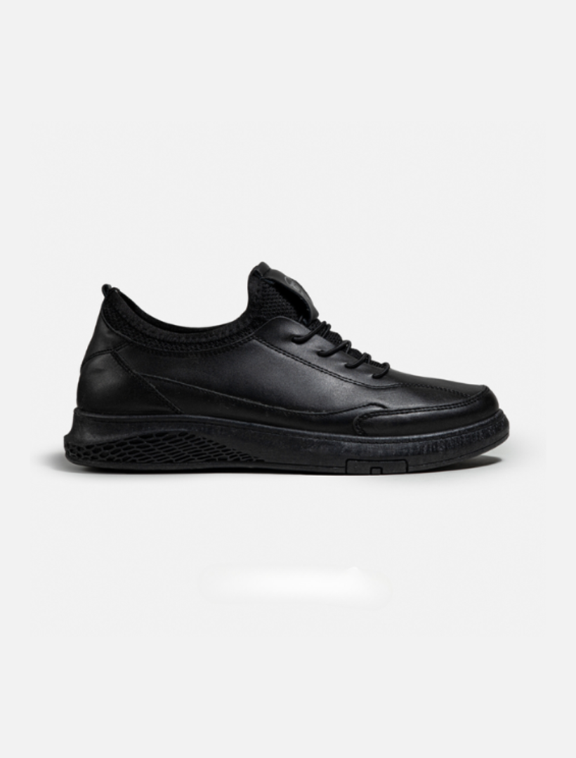 MaxStride Sneaker | SK7